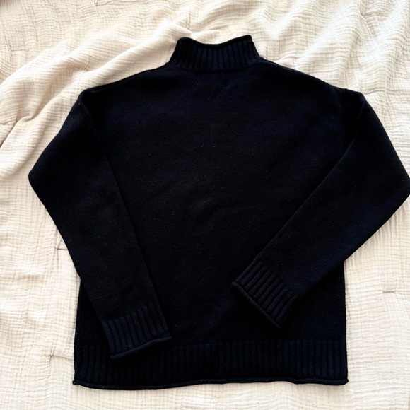 LEVI’S Women’s Black Turtleneck Sweater - Picture 2 of 4